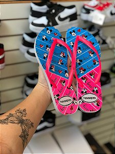 Chinelo Minnie Azul e Pink Love