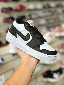 Nike Dunk Slow Infantil Preto e Branco