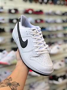 Nike Dunk Low Branco e Preto