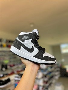 NK Jordan Preto e Branco Glitter