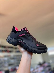 Bota Caterpillar Cano Baixo-Preta e Pink