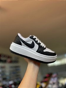 NK Jordan Plataforma Elevate-Branco e Preto