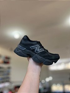 New Balance 9060 Preto- Infantil
