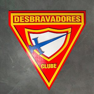 Logo Desbravadores Relevo - Linha IASD