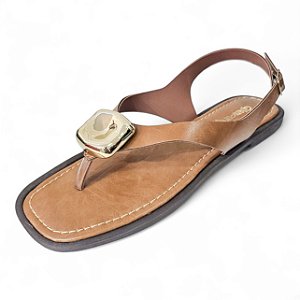 Sandália Rasteira de Dedo com Fivela Dourada - Caramelo