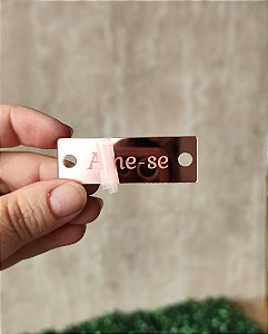 Etiqueta em Acrílico 2x5cm com Furo para Rebite Nº 3