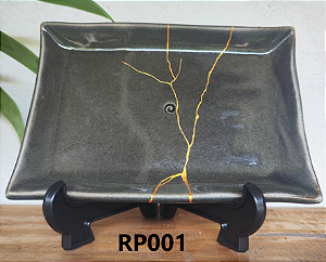 Prato de Ceramica Retangular Pequeno (Restaurado) Kintsugi Hideko