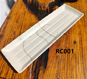 Prato de  Ceramica Comprido (Restaurado) "30" Kintsugi