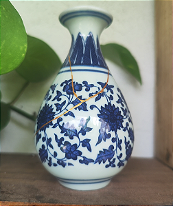 Vaso de Ceramica Kintsugi Floral Azul DECORADO Kintsugi Pequeno