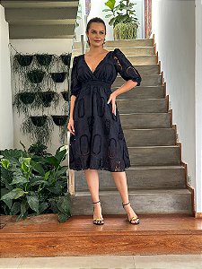 Vestido Vitória  Manga 3/4 Algodão Bordado em Cordonê Preto