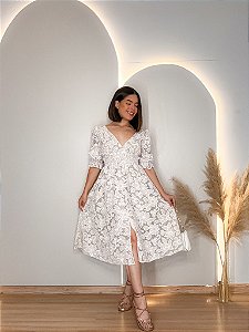 OPORTUNIDADE - Vestido Vitória Manga 3/4 Renda Branca com nude