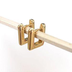 Argola Belle Retangular em Banho Ouro18k