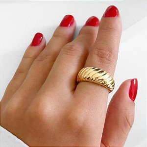 Anel Lari Bold com Listras em Banho Ouro18k