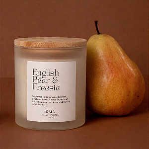 Vela Aromática English Pear & Freesia 200g