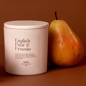 Vela Aromática English Pear & Freesia 200g