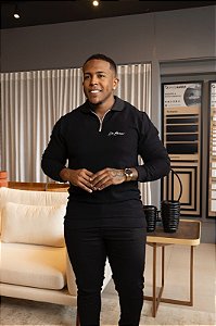 Suéter Preto Polo Zíper Canelado De Buenas