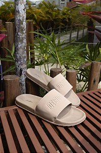 Chinelo Slide Bege Tratorado De Buenas
