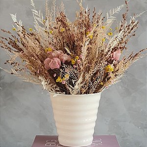 ARRANJO DE FLORES DESIDRATADAS PLENITUDE