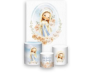 Painel De Festa Vertical 1,50 x 2,20 + Trio De Capas Cilindro - Nossa Senhora de Lourdes Branco Floral 026