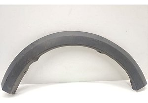 Moldura Paralama Dianteiro Direito Sandero Stepway Pc