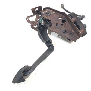 Pedal Embreagem Ford New Fiesta 2014 Até 2015 Original Pg