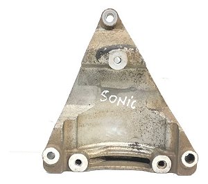 Suporte Compressor Gm Sonic 2012 Á 2014 55577158 Pb13