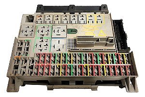 Caixa Fusivel Chevrolet Vectra 1997 A 2005 90583459 C214