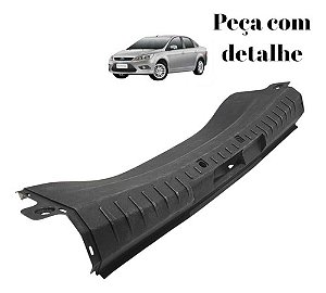 Acabamento Soleira Porta Malas Ford Focus Sedan 2009 A 2013 Preto