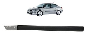 Friso Porta Dianteira Esquerdo Renault Megane 2007 2008 2009 Cinza-escuro