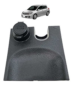 Moldura Acendedor Tomada 12v Nissan Tiida 1.8 2008 Até 2013