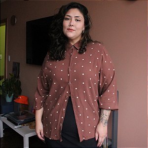 CAMISA OVERSIZED POÁ MARROM