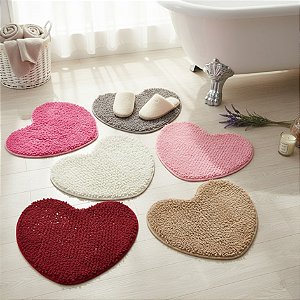 Tapete Coração Antiderrapante 50x60cm Banheiro / Quarto