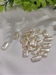 Pérola de ABS Irregular 16mm Champagne (10gr - Aprox. 21un)