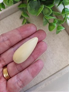 Conta de Resina Gota Nude 34mm (2un)