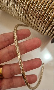 Cordão Couro Sintético Trançado Dourado 3mm (Metro)