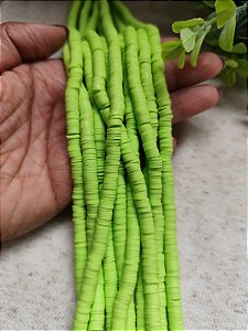 Disco de Fimo Emborrachado 6mm Verde Lima (1 fio -Aproximadamente 400un)
