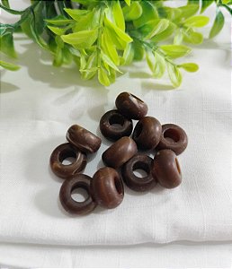 Conta de Resina Disco 15mm Marrom Mesclado Fosco, furo grande 6mm (6un)