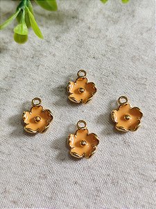 Pingente Flor Laranja Resinada Ouro (un)