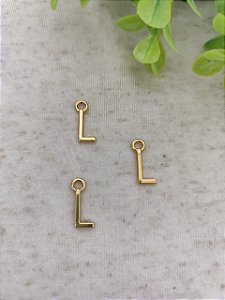 Pingente Letra L 12mm Ouro (un)