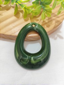 Pingente Resina Gota Vazada 70mm Verde Mesclado (un)