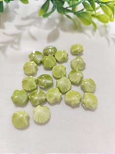 Concha Porcelana passante 10mm Verde (un)