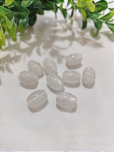 Conta de Resina Off White Mesclado 13mm, furo 4mm (4un)