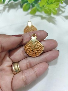 Pingente Concha Resinado Coral 3cm (un)