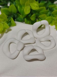 Elo de Resina Quadrado Branco Fosco 30mm, abertura 15mm (4un)