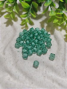 Cristal Acrílico Quadrado 8mm Verde (10gr - Aproximadamente 41un)