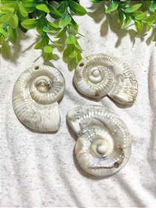 Pingente Caracol Resina 70mm Nude Mesclado (un)