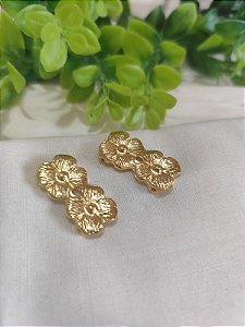Entremeio passante Flores 30mm Ouro, duas saídas (un)