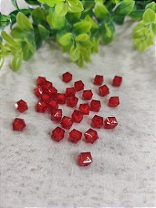 Cristal Acrílico Quadrado 8mm Vermelho (10gr - Aproximadamente 41un)