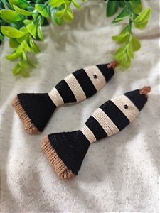 Pingente Peixe Artesanal Preto e Branco 8,5cm (un)