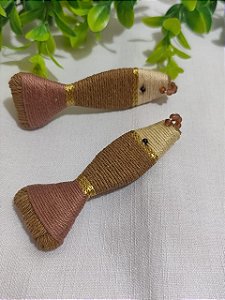Pingente Peixe Artesanal Nude com Dourado 8,5cm (un)